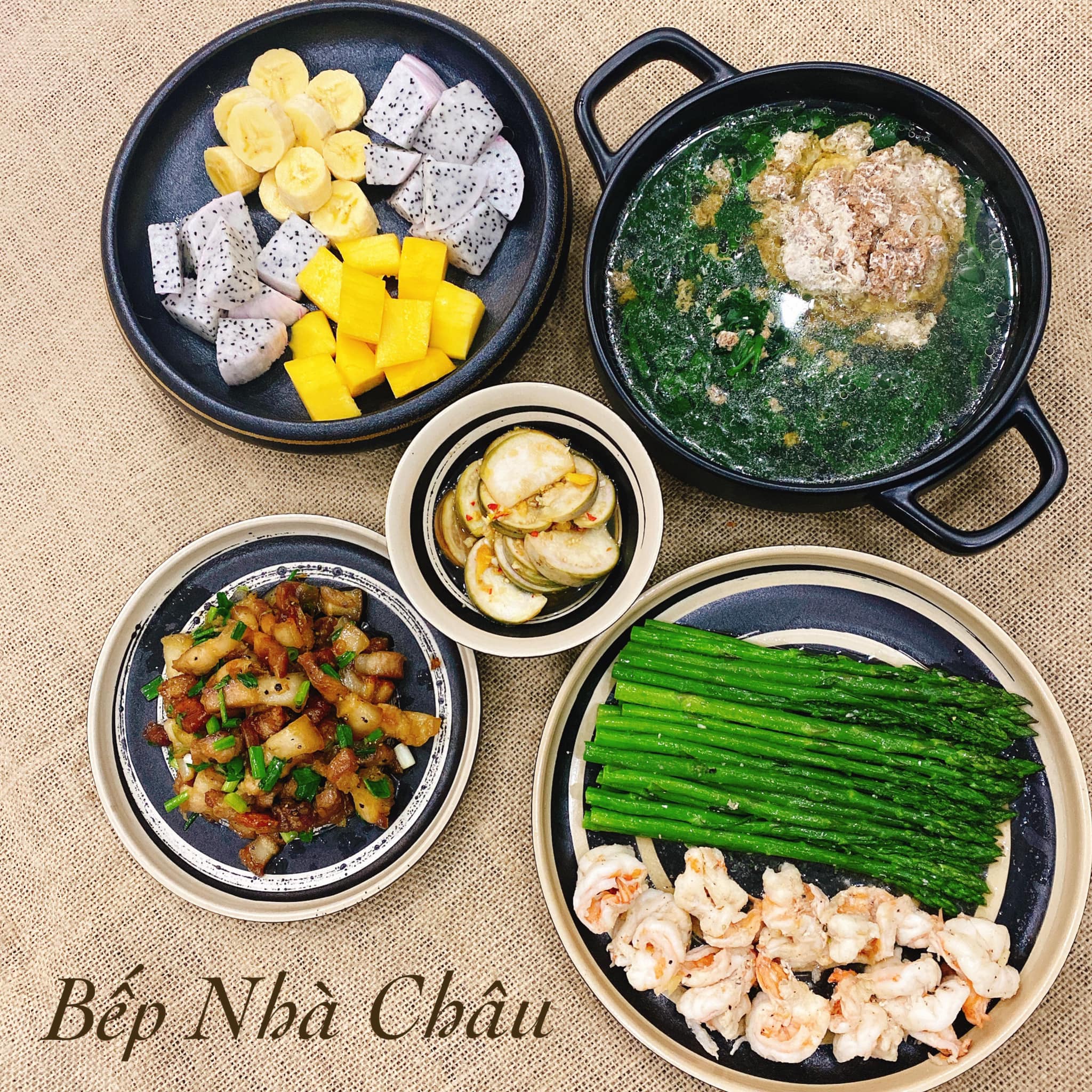 Tối nay chưa biết ăn gì, tham khảo ngay 30 mâm cơm nhà ngon miệng đẹp mắt - 28